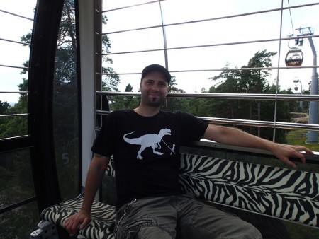 Jim on vaccation with his girlfriend at kolmården, Sweden in 2013